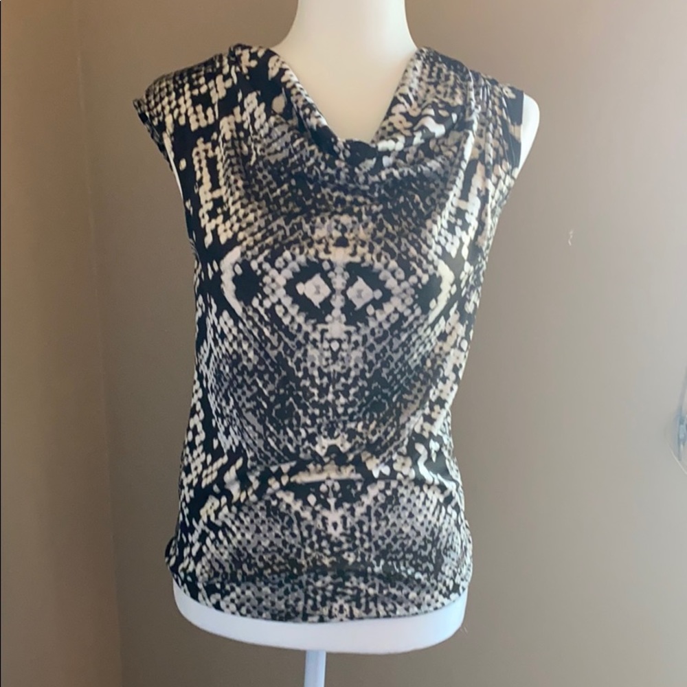 Sleeveless snake print blouse
